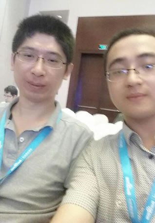 卢松松和张思聪合影 年入80W 96年 草根站长 张思聪